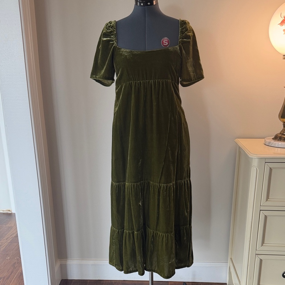 Anthropologie Velvet Midi Dress in Deep Green